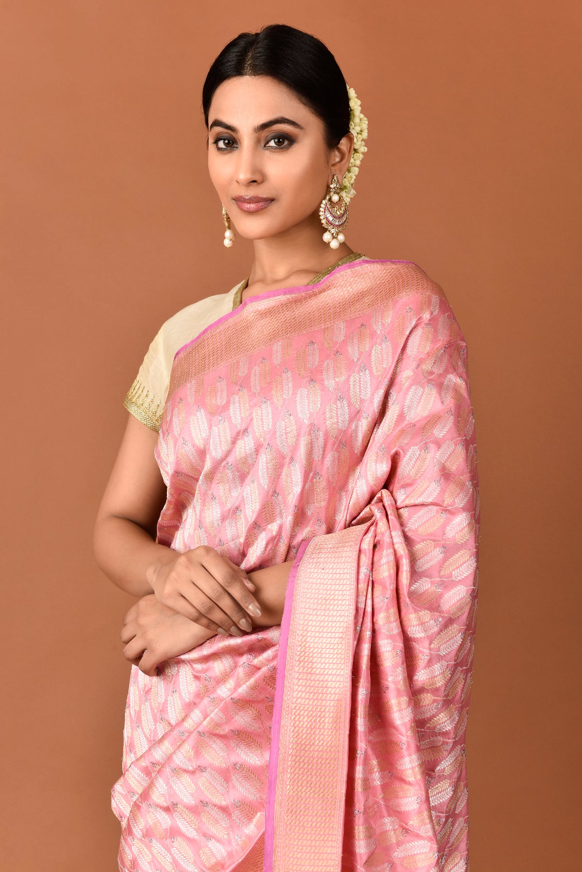 Banarasi Silk Silver and Gold Double Leaf Motif Pink Saree
