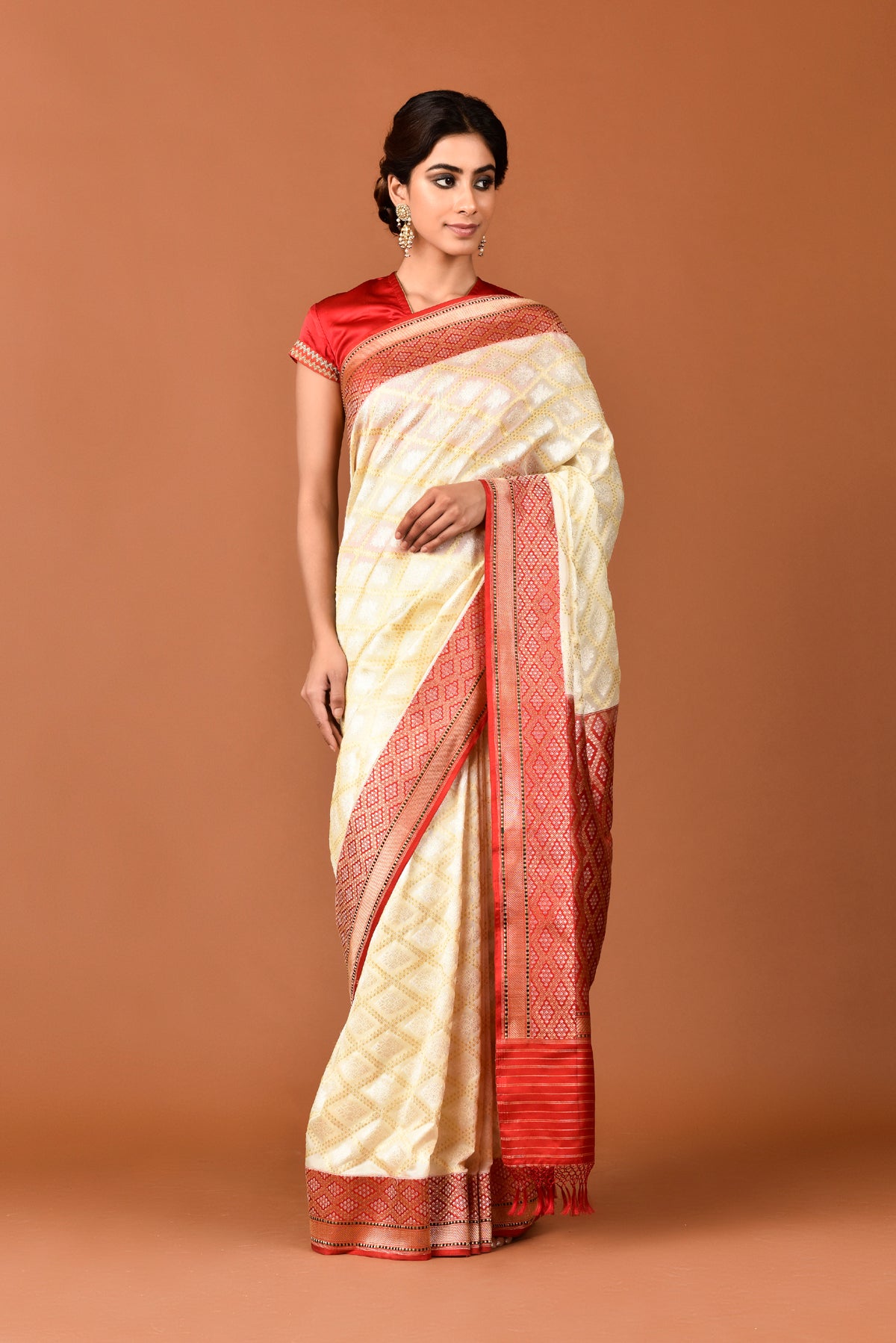 Banarasi Silk Revival Jaal Border Ivory Saree