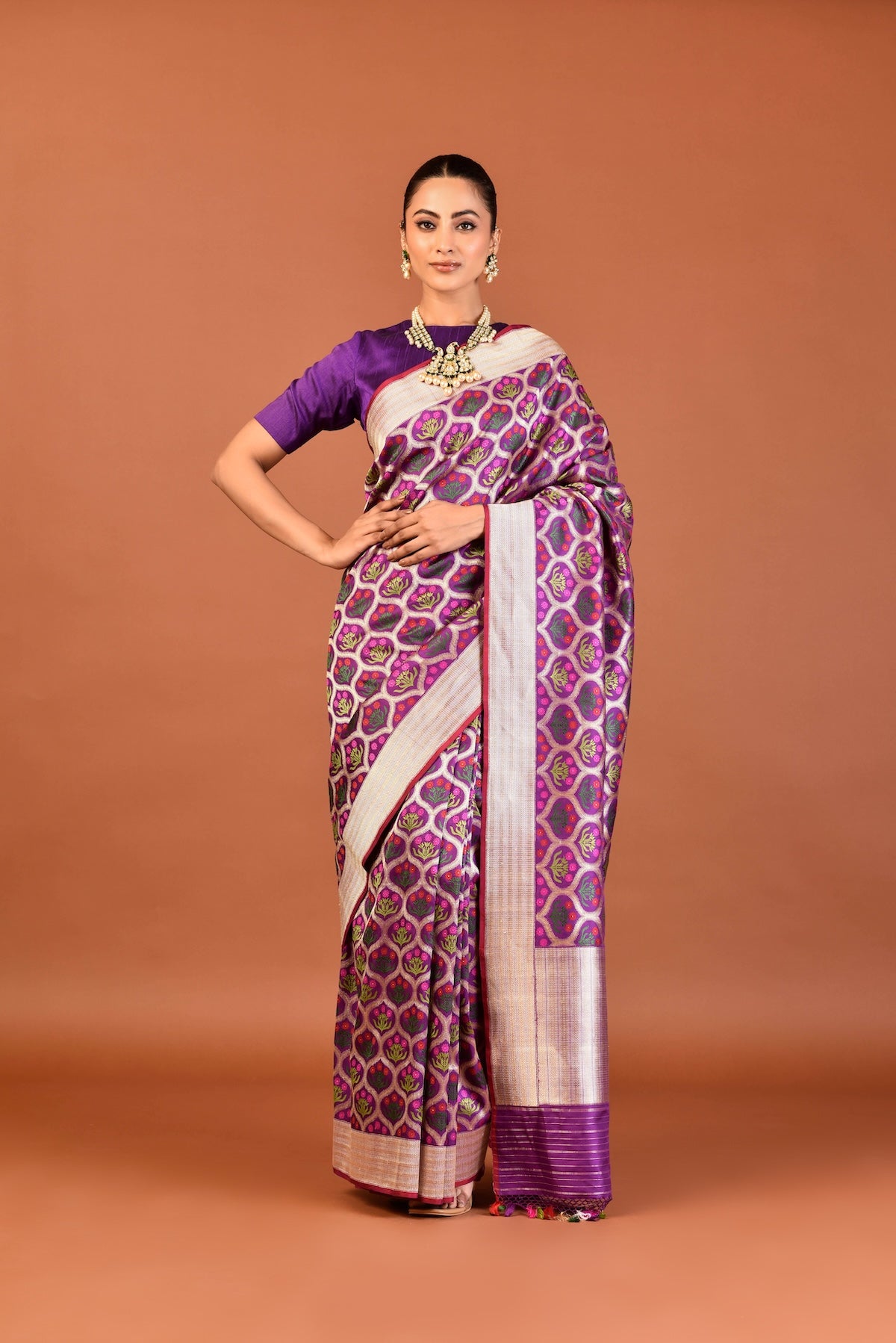 Banaras Katan Silk Bunch of Flower Saree – Purple