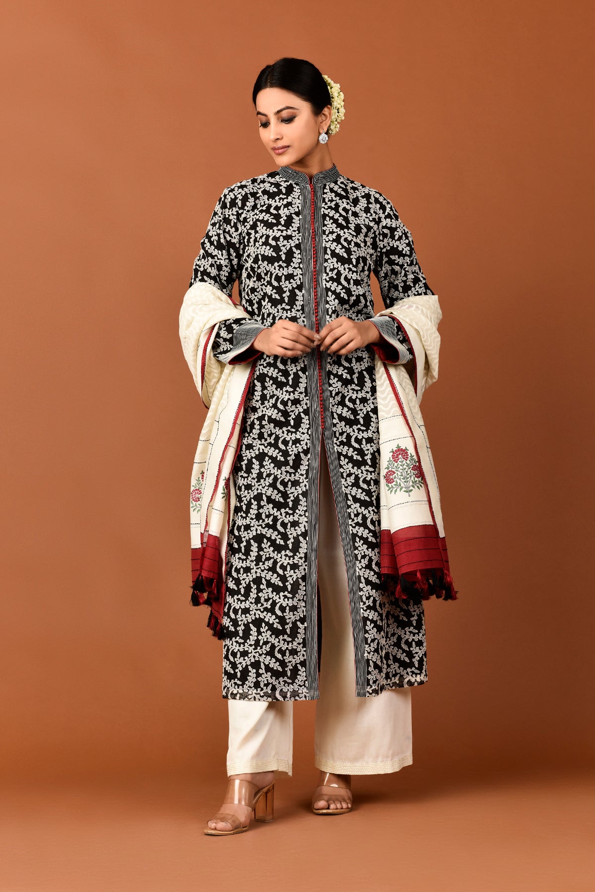 Banarasi Kota Gadh Print Leaf Jaal With Dori Embroidery With Palazzo & Dupatta Outfit - Black