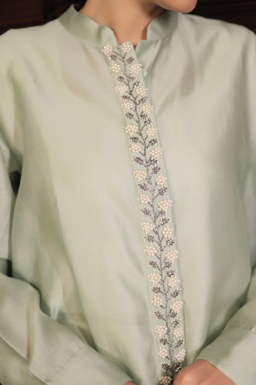 Chanderi Pichu Flower Border Embroidery Shirt