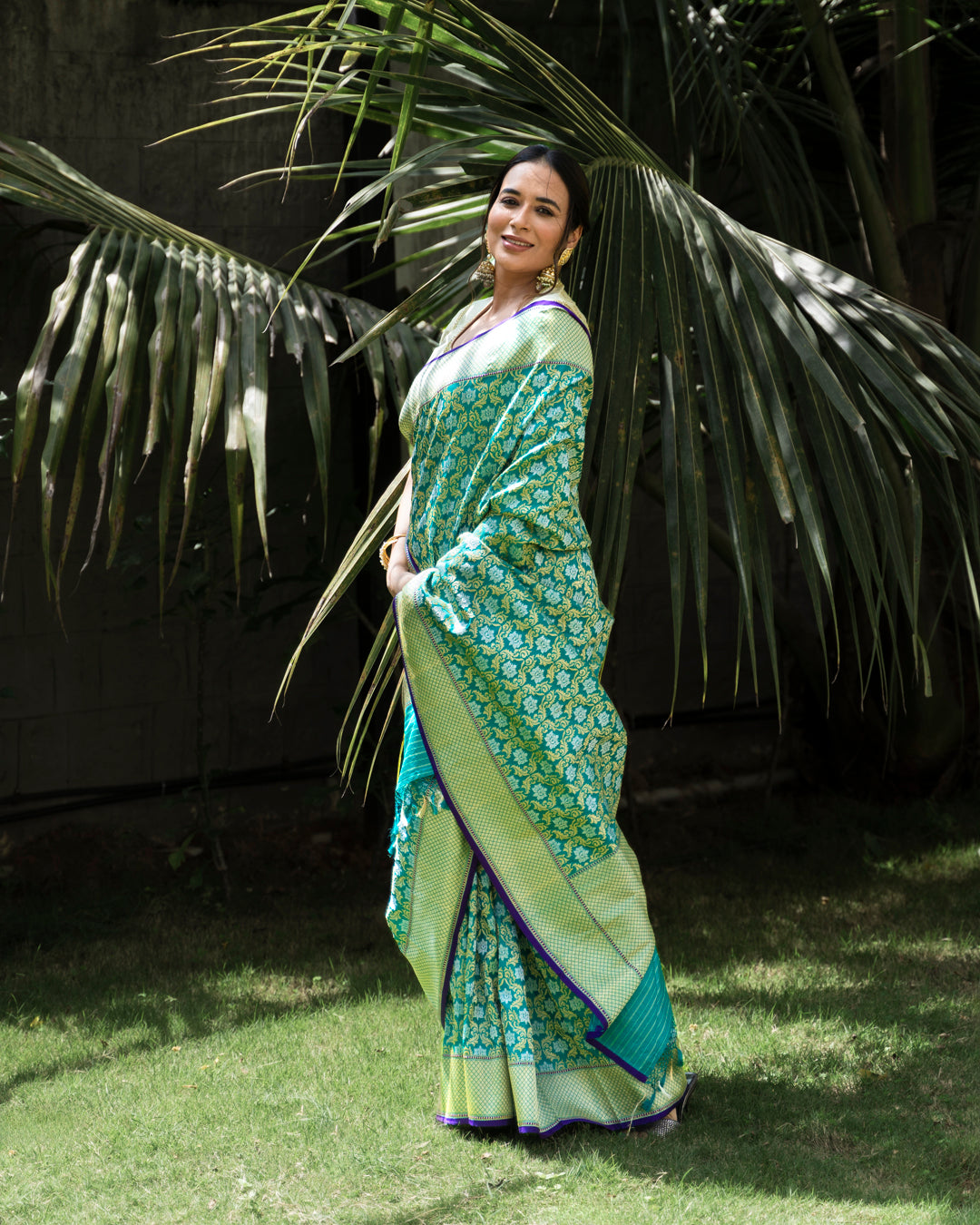 Banarasi Silk Ultakatori Jaal Green Saree
