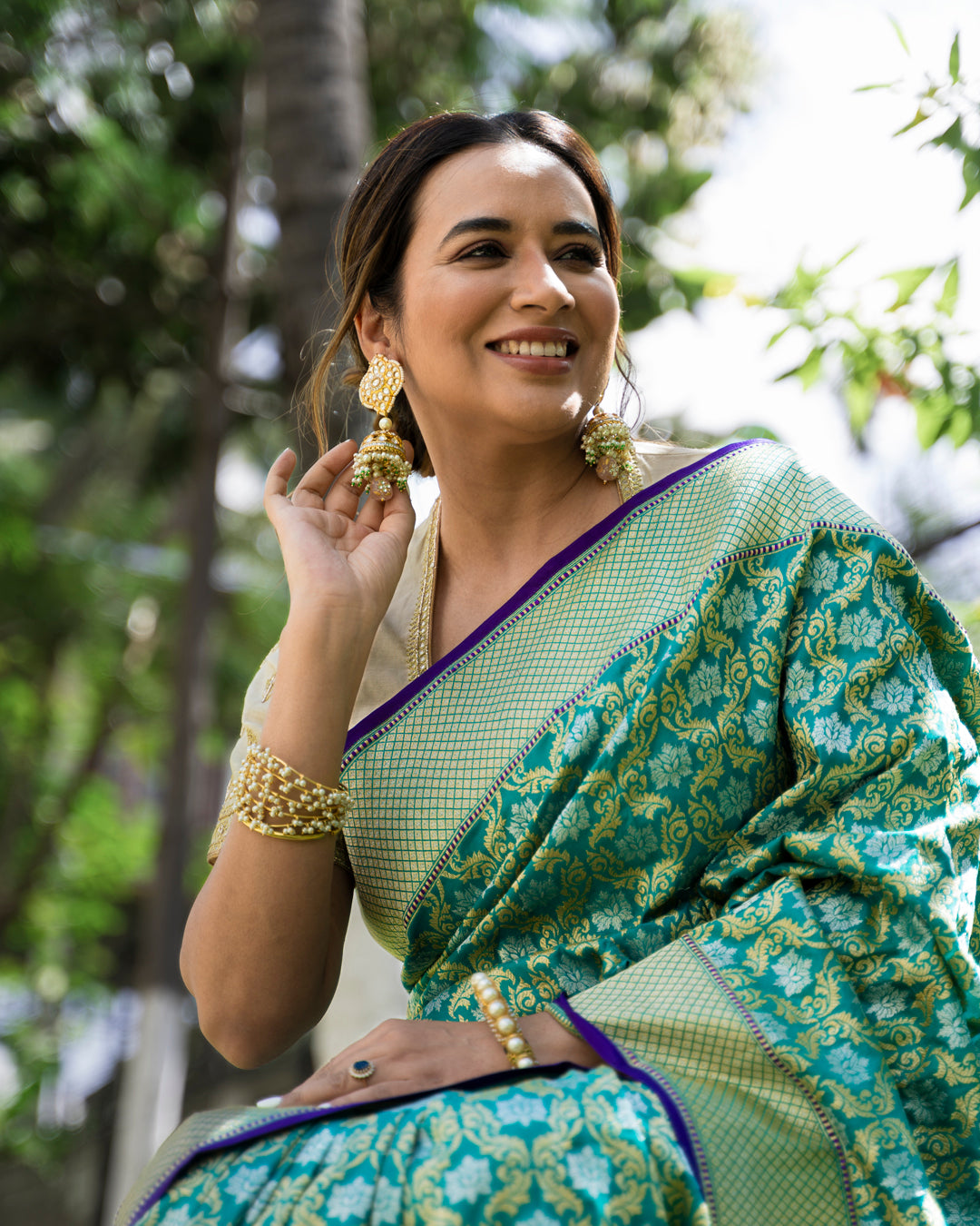 Banarasi Silk Ultakatori Jaal Green Saree
