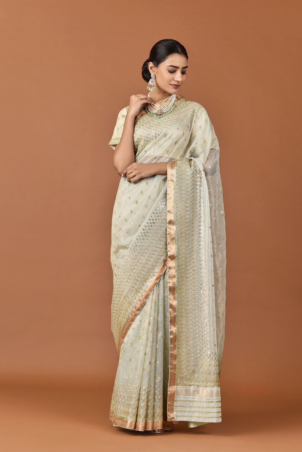 Kota Tissue Grded Diamond Embroidery Saree