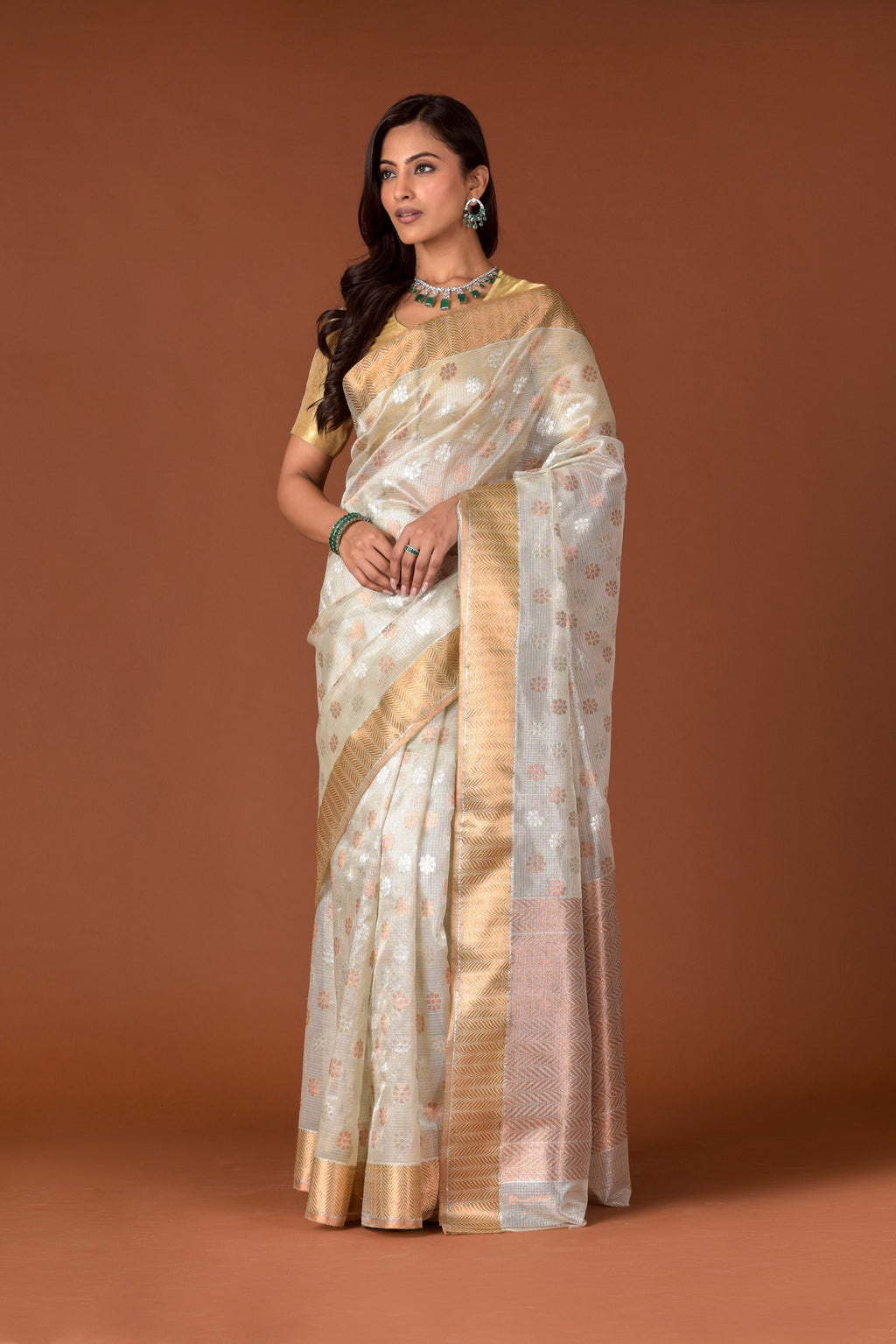 Kota Tissue Saree – Silver | Silver & Gold Floral Booti Jacquard Weave | Chevron Zari Border | Handwoven Luxury Festive Saree
