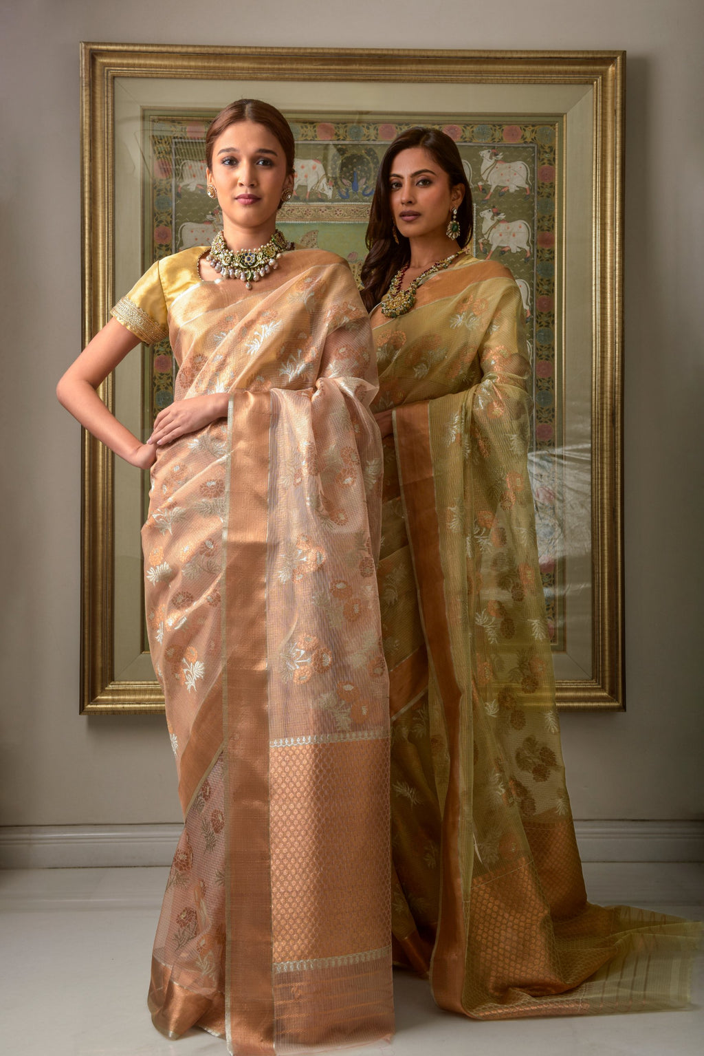 Kota Tissue Saree – Peach | Mehak All-Over Silver & Gold Floral Buti Weave | Lattice Zari Border & Pallu | Handwoven Luxury Festive Saree