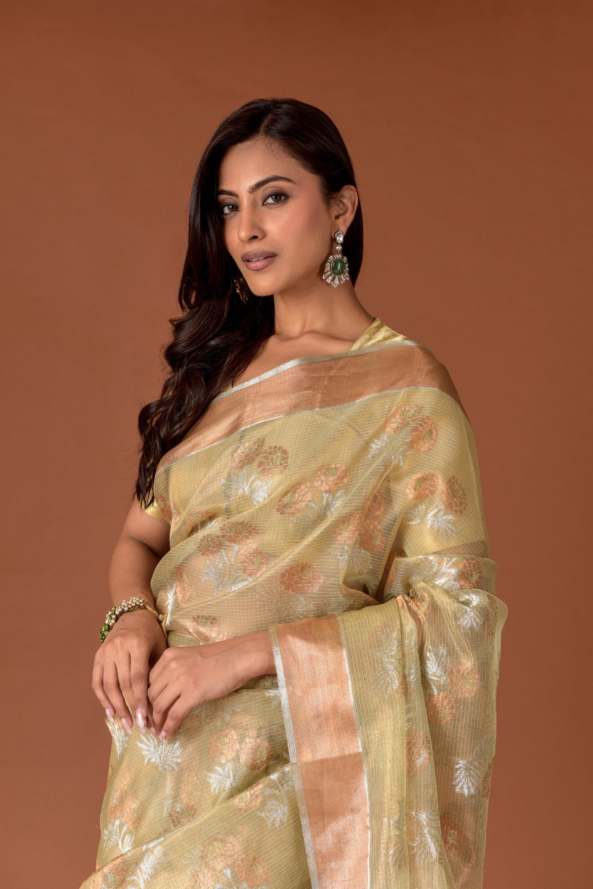 Kota Tissue Saree – Pistachio Green | Silver-Gold Tissue Ground | Scattered Floral Bouquet Butti in Copper & Silver Zari | Handwoven Kota Banarasi Saree