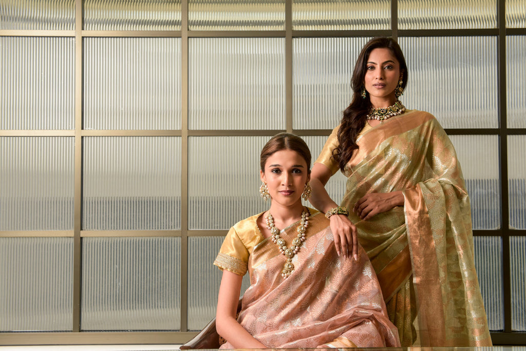 Kota Tissue Saree – Pista Green | Mehaksha All-Over Silver & Gold Leaf Jaal Weave | Rose Gold Chevron Zari Border | Handwoven Luxury Festive Saree