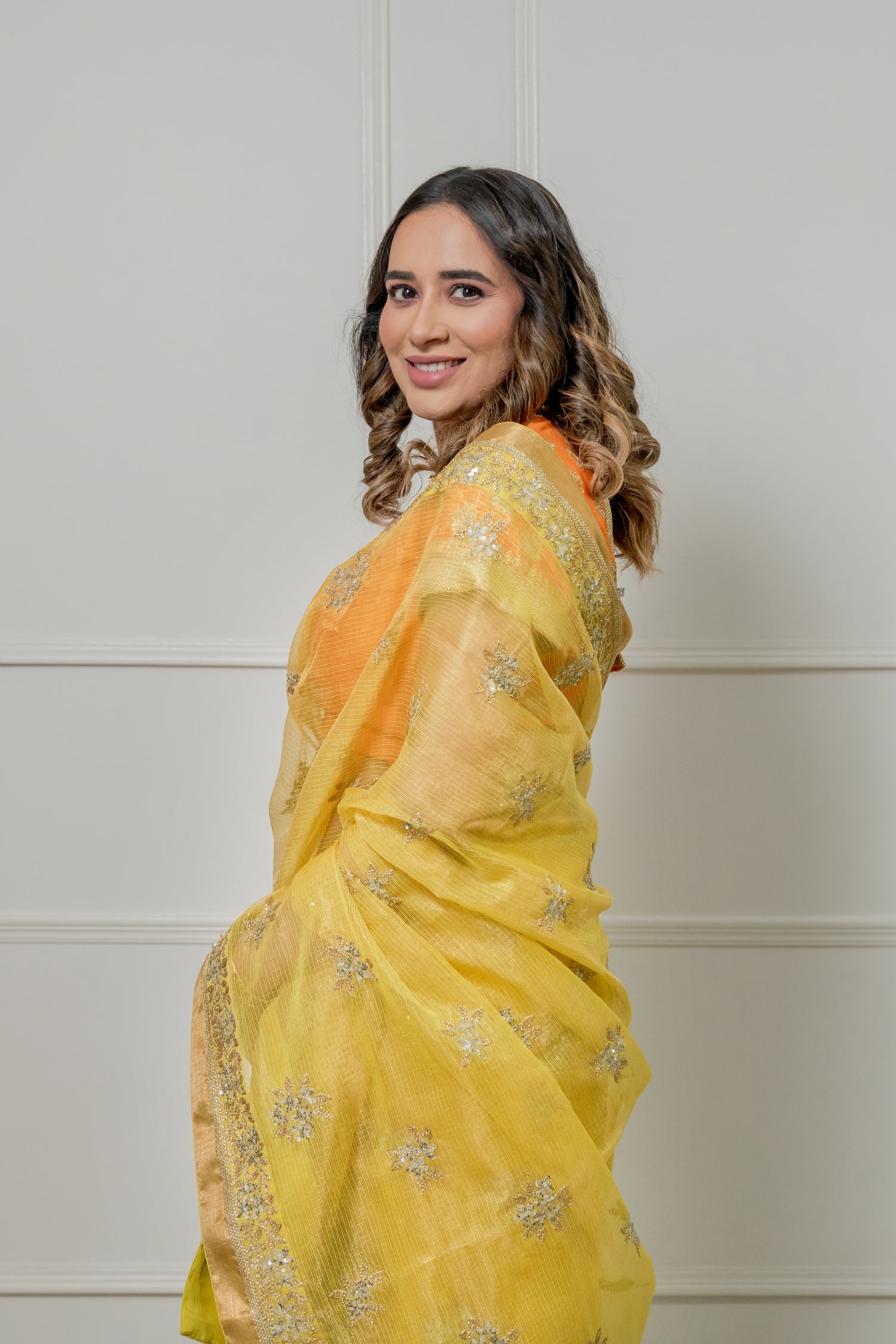 Kota Tissue Silver Lily Flower Border with Buti Saree