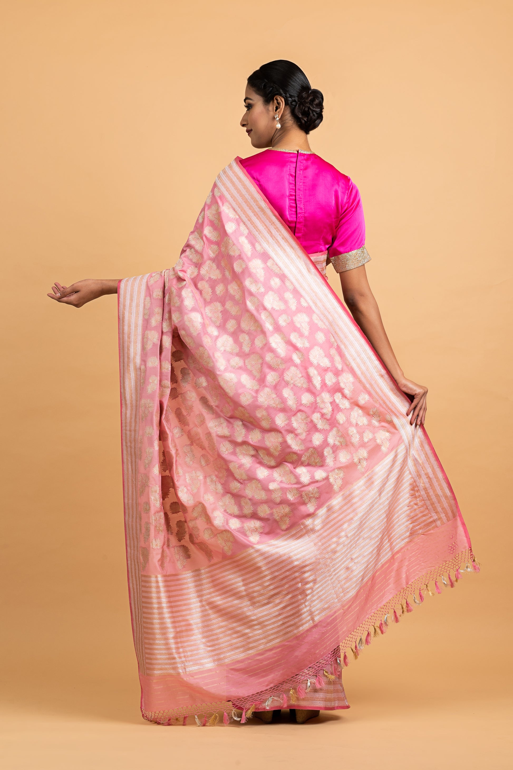 Banarasi Silk Forest Palm Leaf Motif Pink Saree