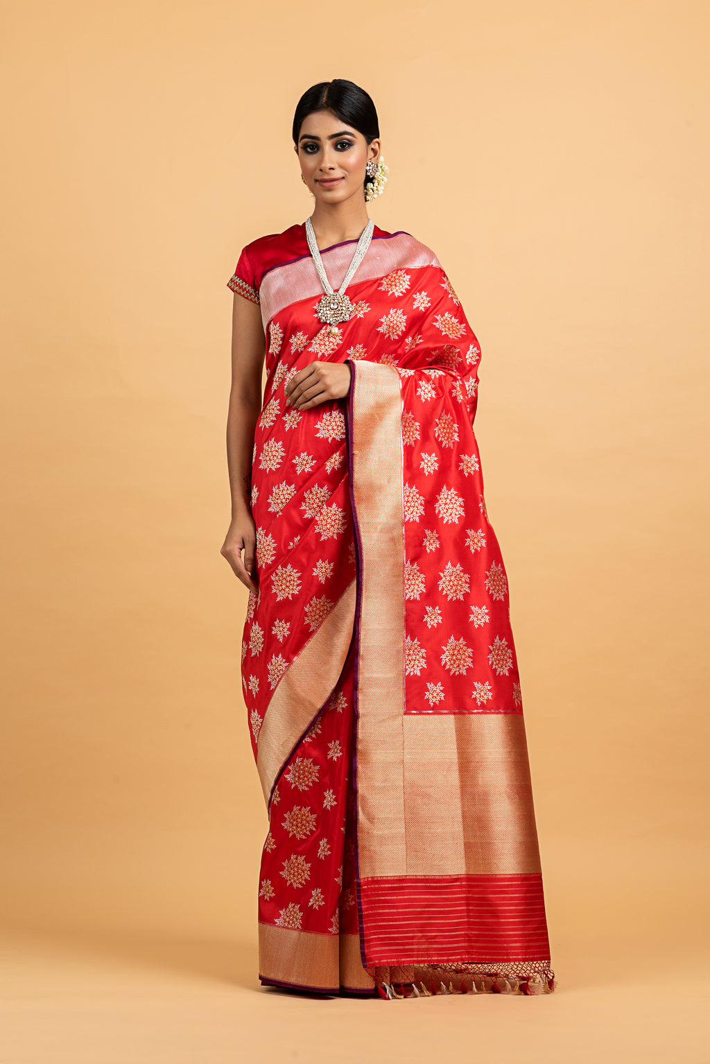Banarasi Katan Silk Cluster Motif Silver and Gold Red Saree