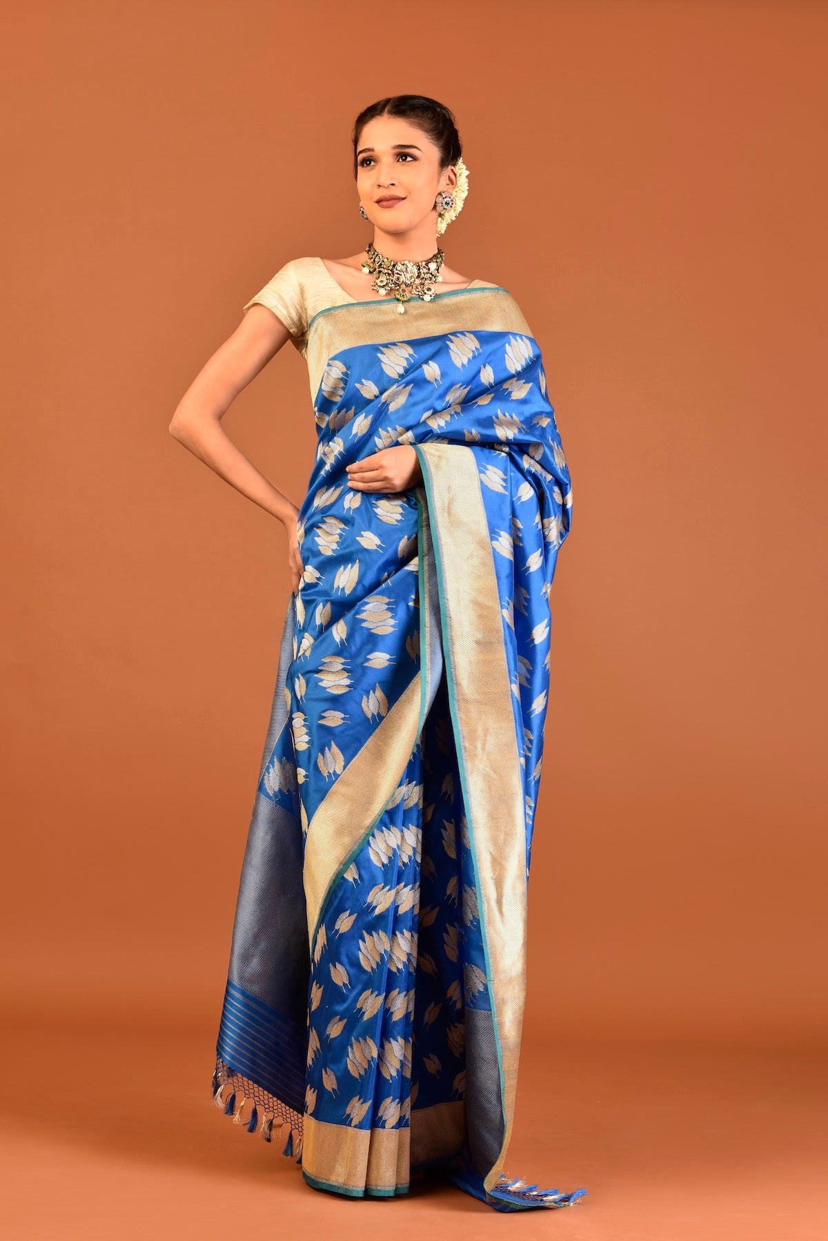 Banaras Katan Silk Heena Leaves Saree – Blue
