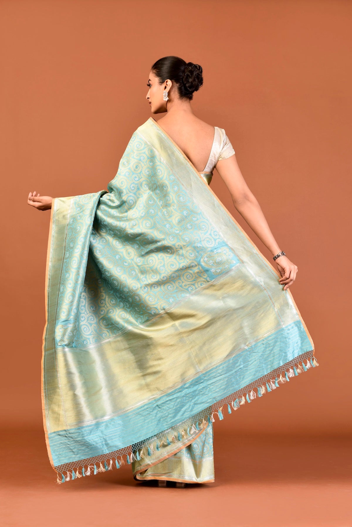Banaras Katan Silk Leaf Jaal Saree – Aqua