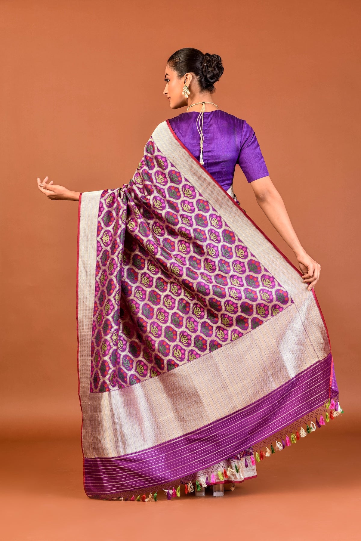 Banaras Katan Silk Bunch of Flower Saree – Purple