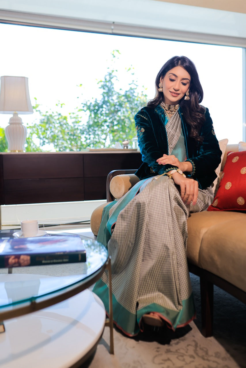 Banaras Silk Houndstooth Ivory Saree