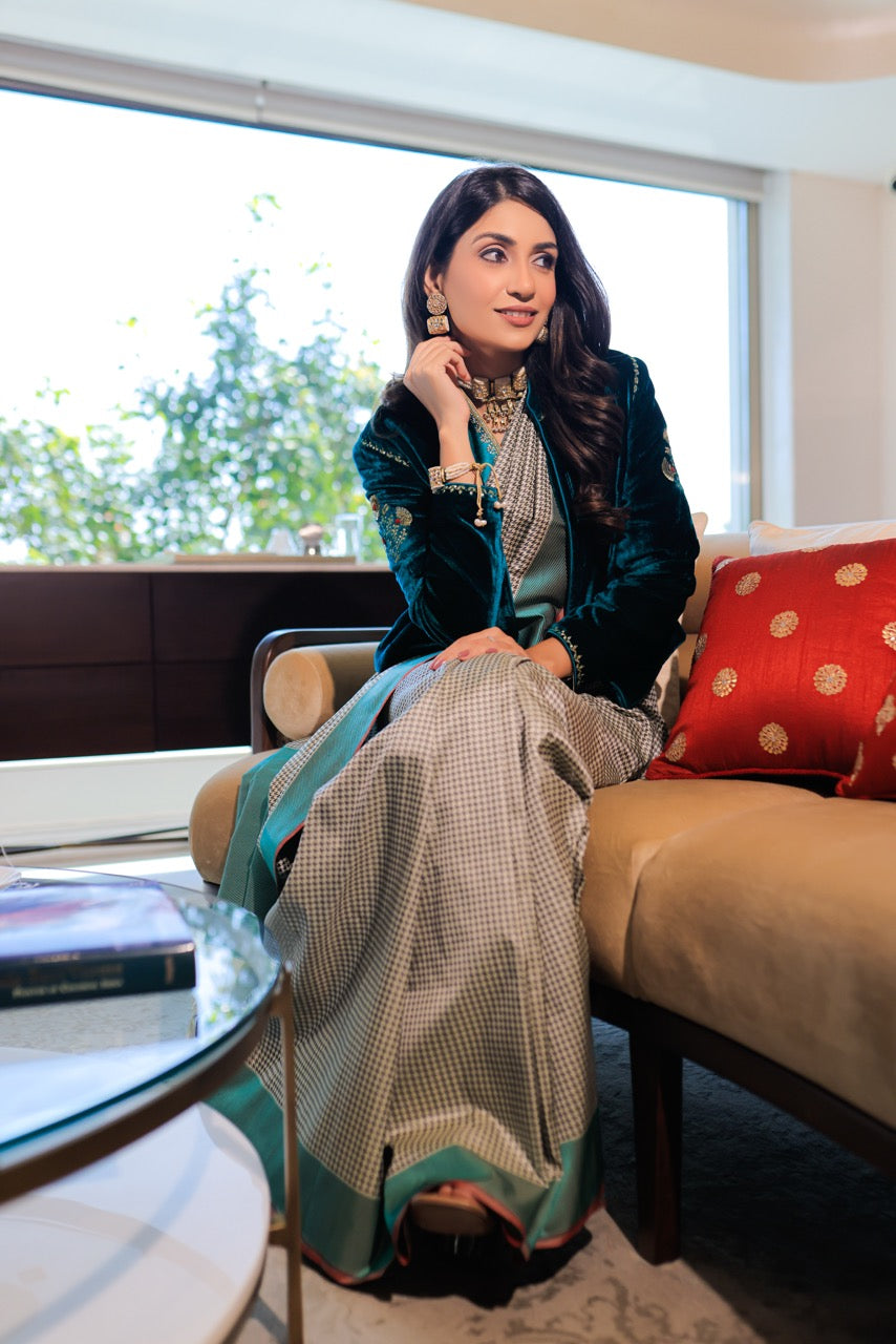 Banaras Silk Houndstooth Ivory Saree