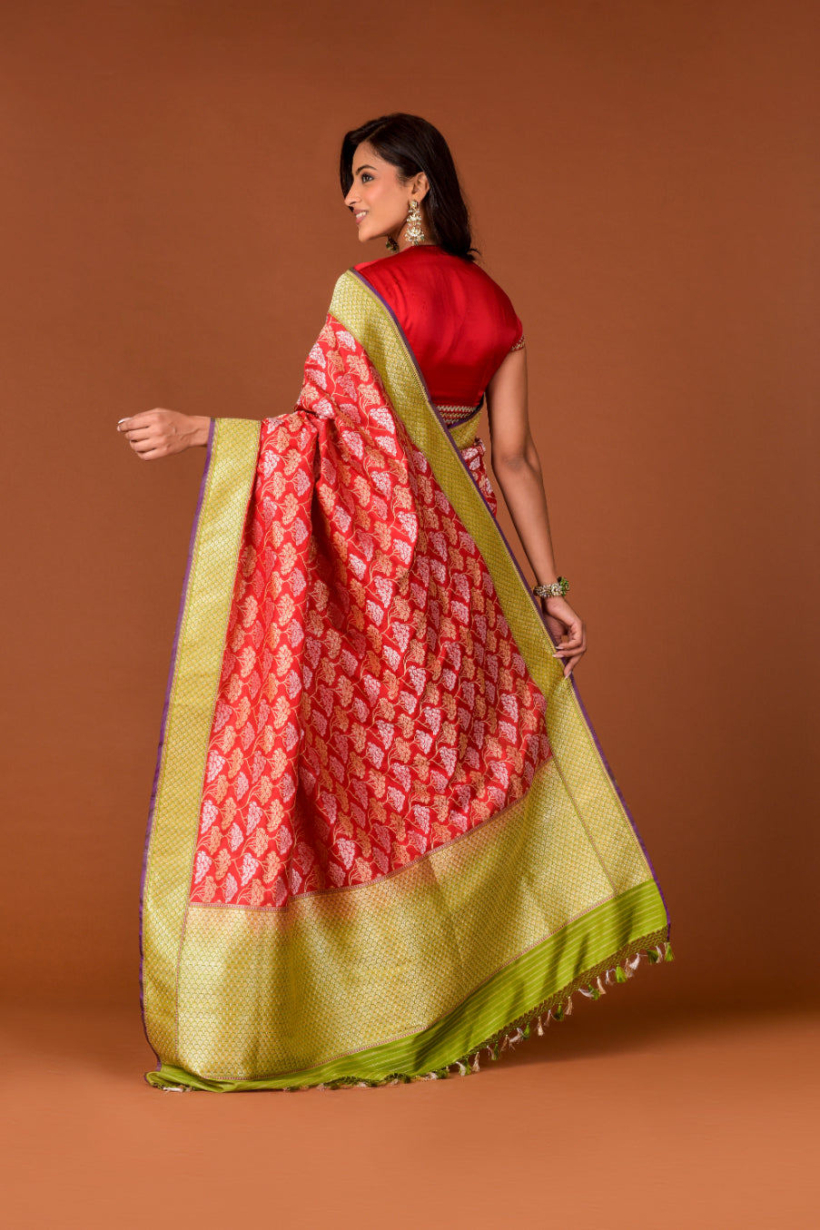 Banaras Katan Silk Saree – Red | All-Over Silver & Gold Cluster Jaal Weave | Lime Zari Border | Handwoven Banarasi Saree