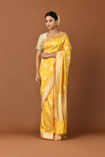 Load image into Gallery viewer, Banarasi Silk Phool Bahar Buta Saree
