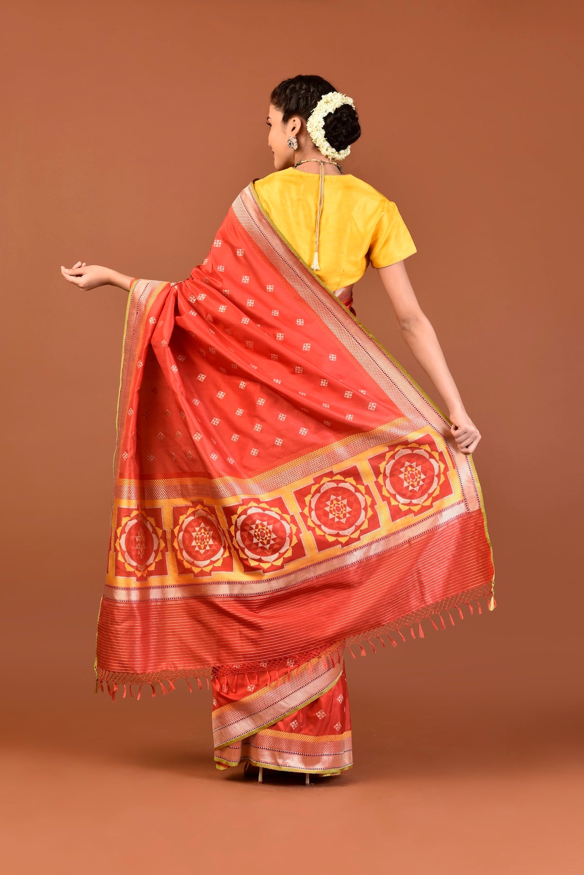 Banaras Katan Silk Yantra Palla Buti Saree – Orange