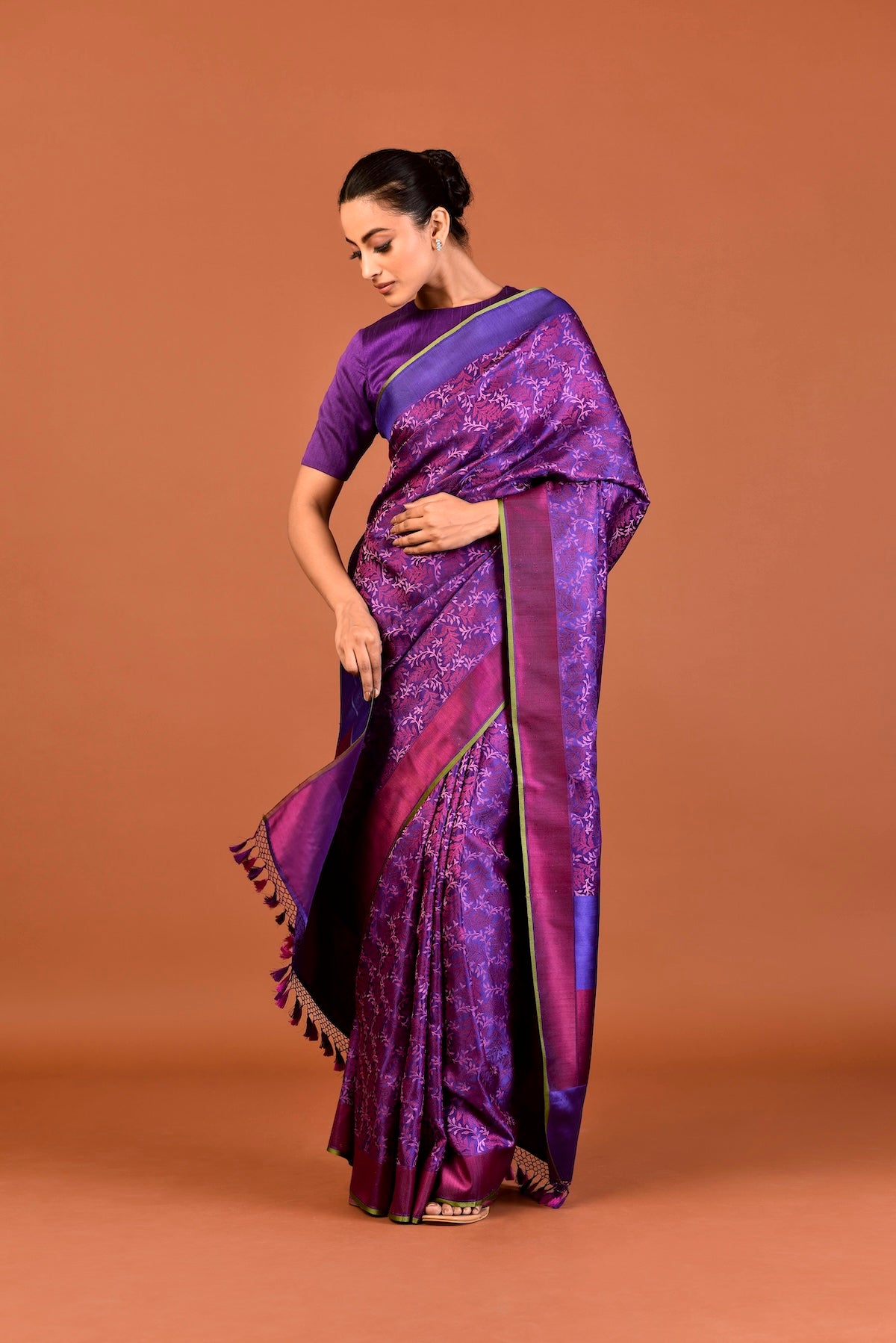 Banaras Silk Leaves Design Saree – Purple