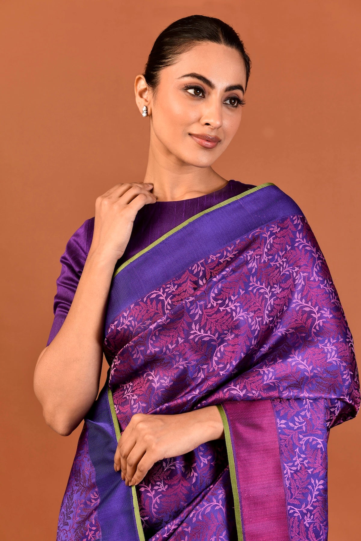 Banaras Silk Leaves Design Saree – Purple
