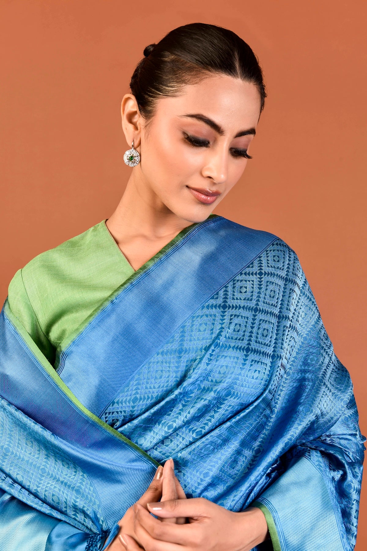 Banaras Silk Geometrical Design Saree – Teal Blue