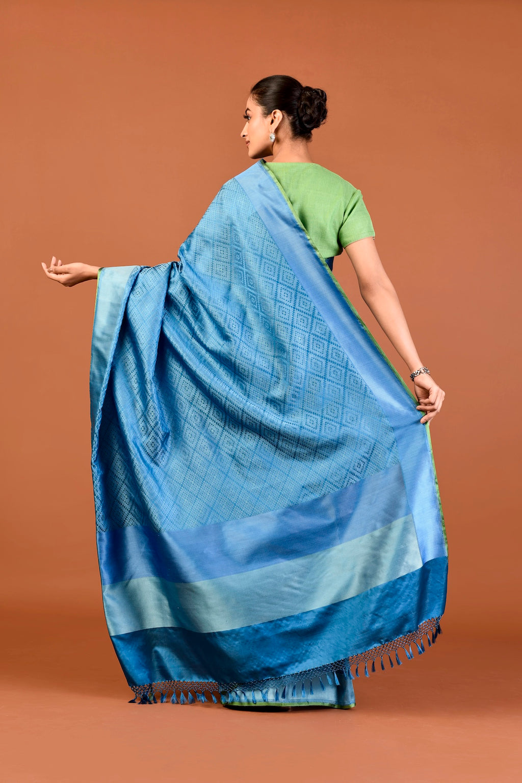 Banaras Silk Geometrical Design Saree – Teal Blue