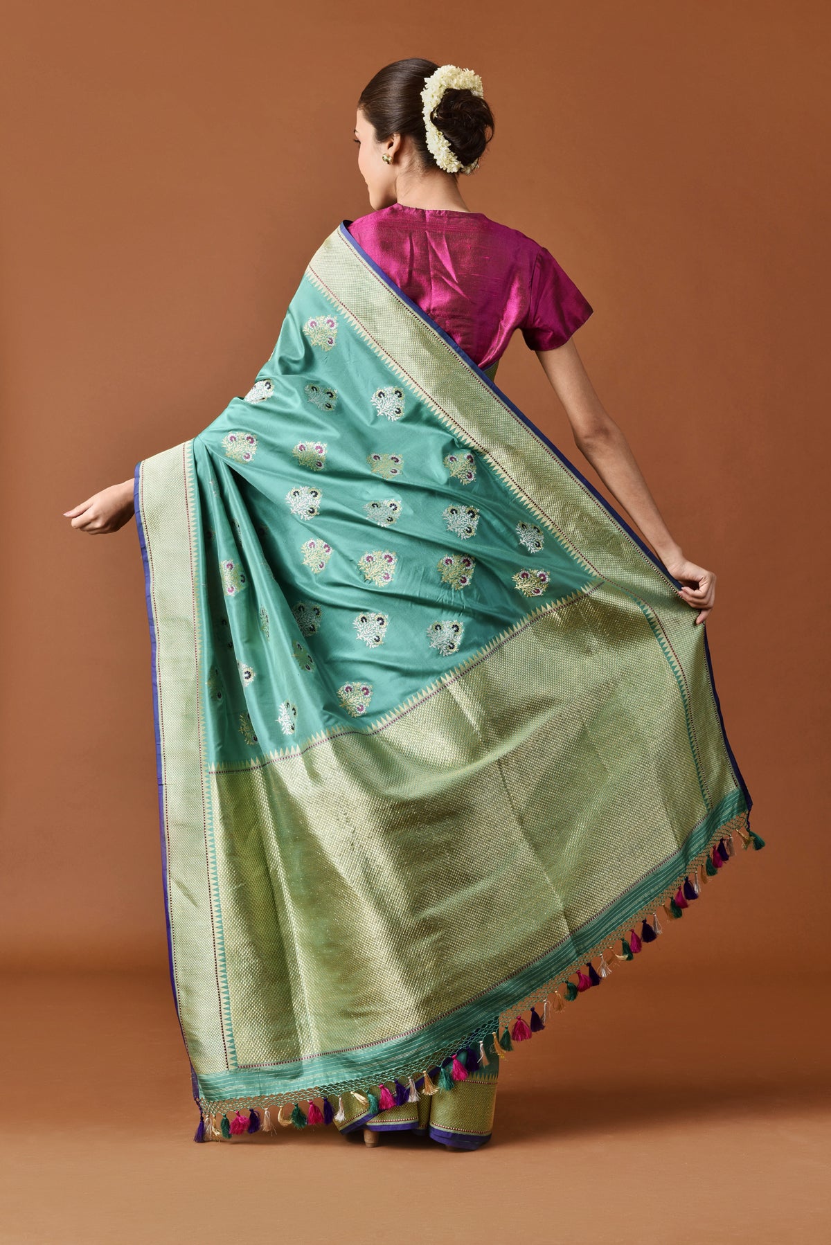 Banarasi Silk Phool Bagh Emarald Green Saree