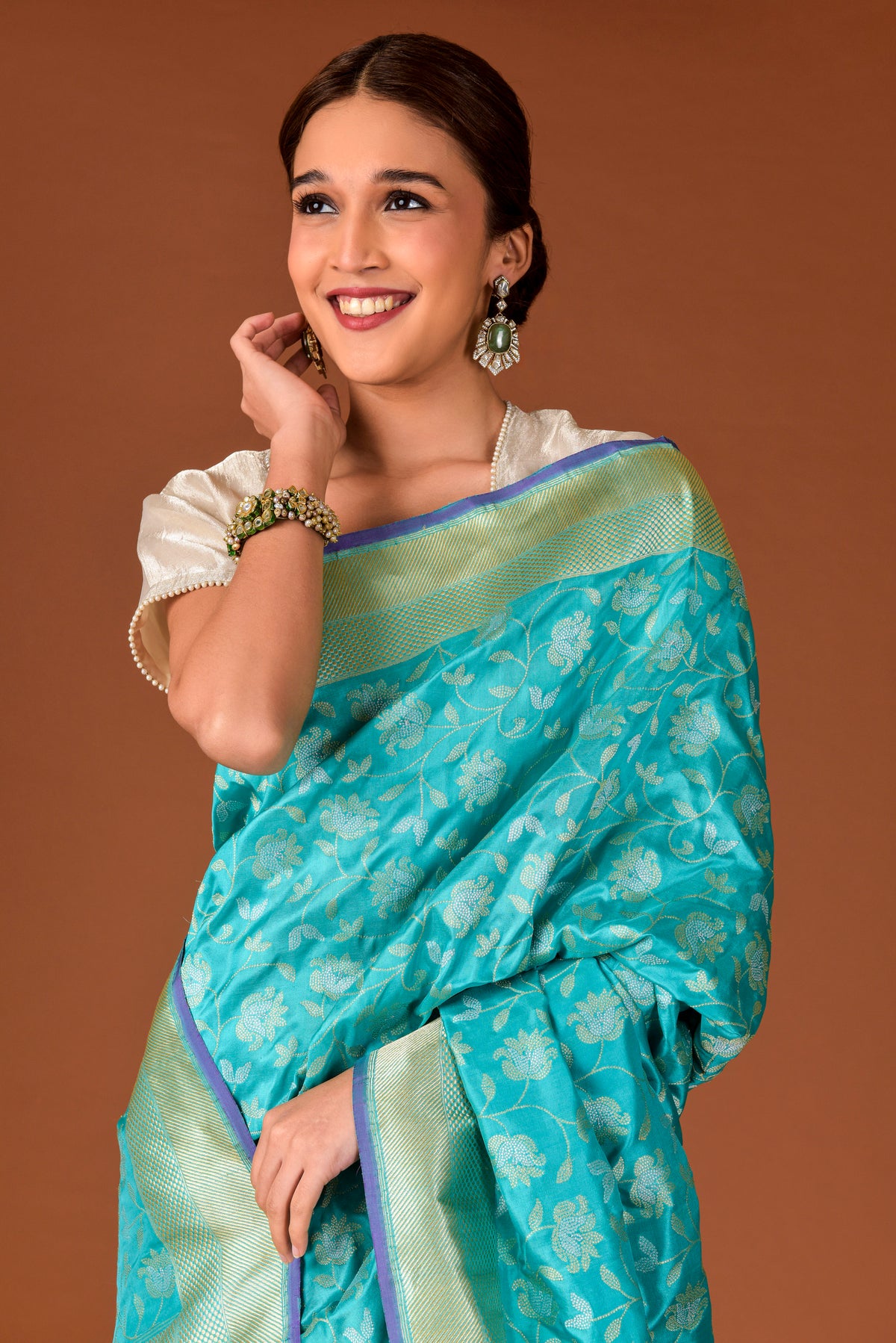 Banaras Katan Silk Saree – Aqua | All-Over Bandhani Jaal in Silver Resham | Lime Green Zari Pallu | Handwoven Banarasi Festive Saree