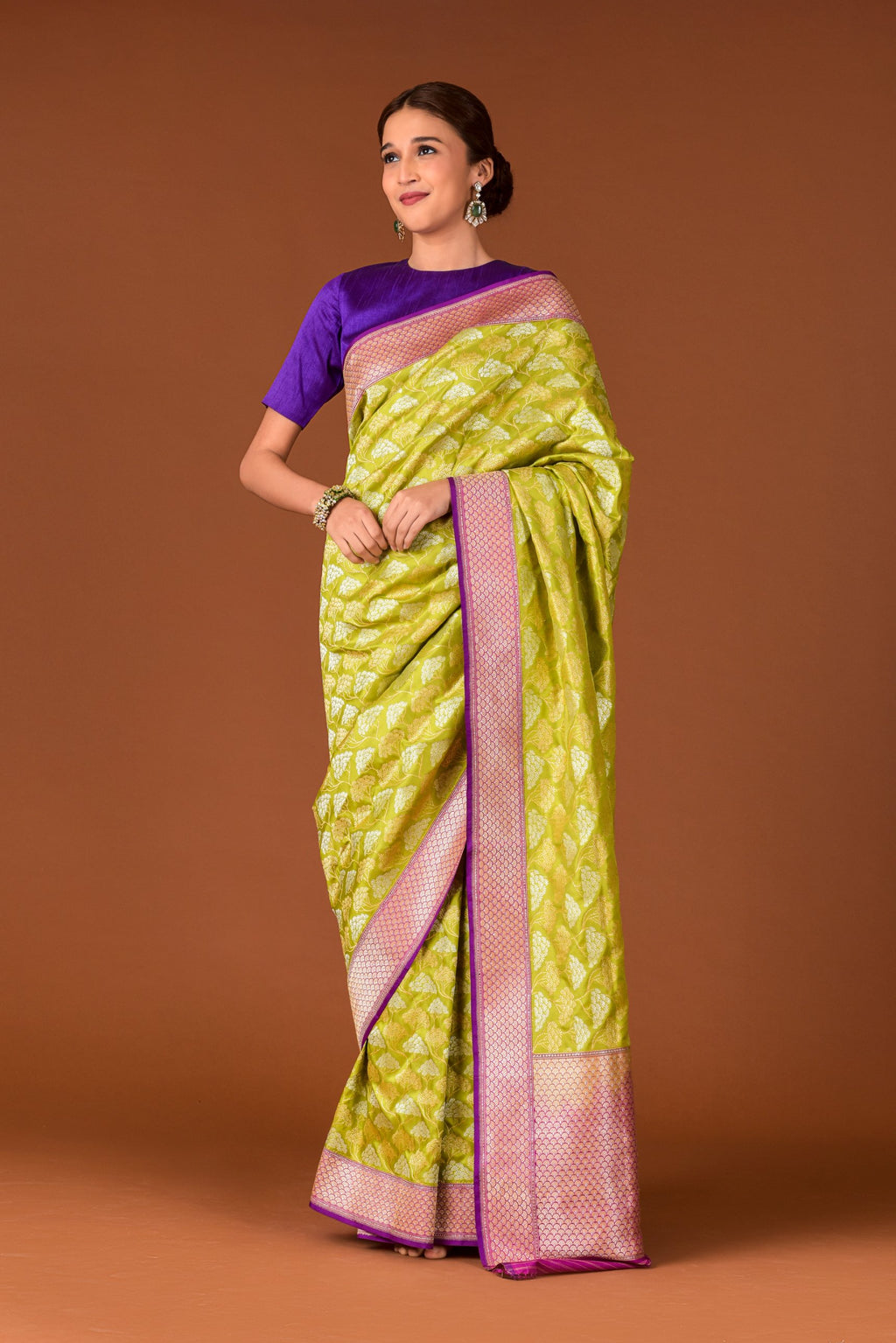 Banaras Katan Silk Saree – Chartreuse Green | All-Over Silver Gold Cluster Tree Jaal | Rose Pink Zari Scallop Border | Handwoven Banarasi Festive Saree
