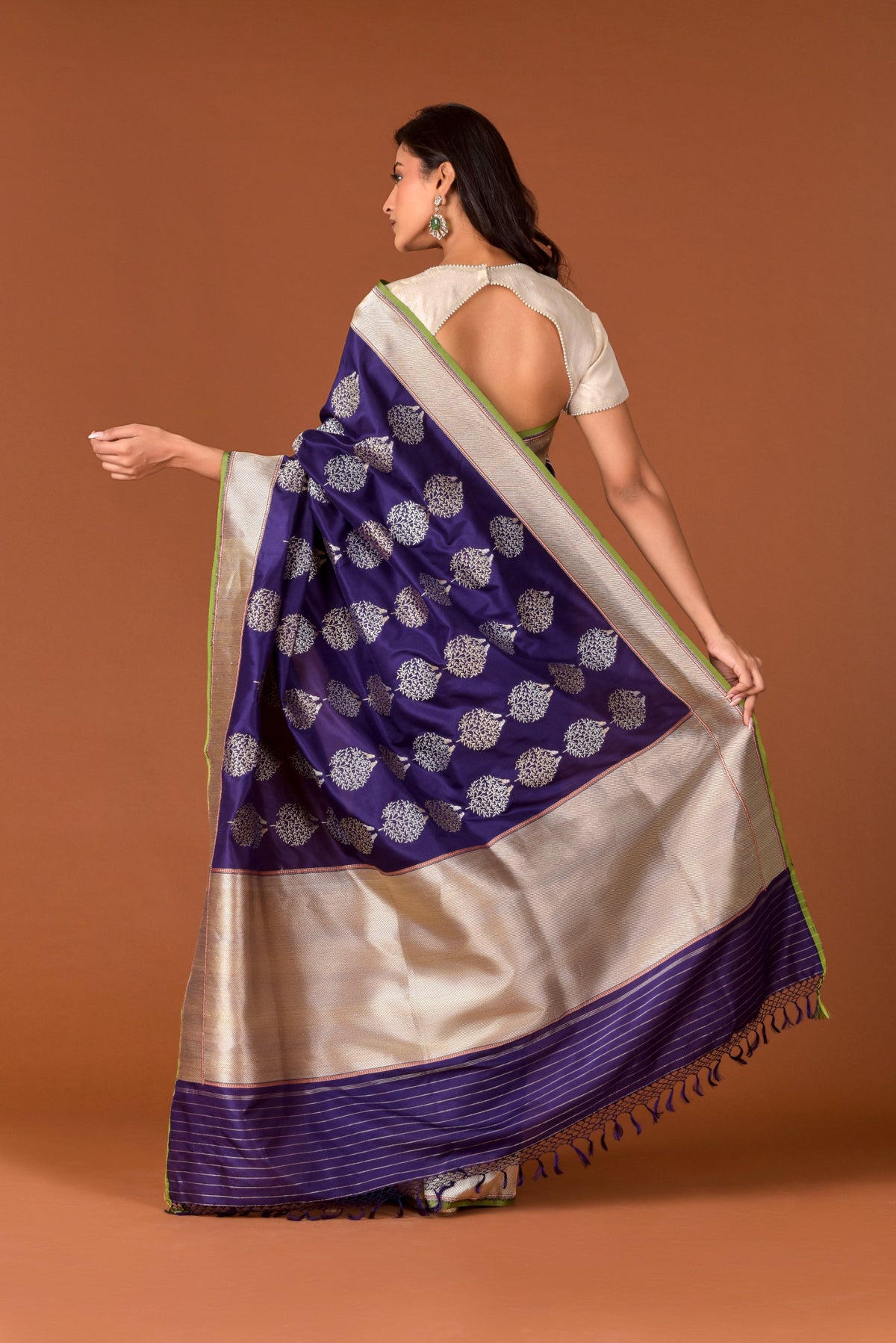 Banaras Katan Silk Saree – Deep Purple | All-Over Bird on Tree Butti in Silver Resham | Antique Gold Zari Border & Pallu | Handwoven Banarasi Festive Saree