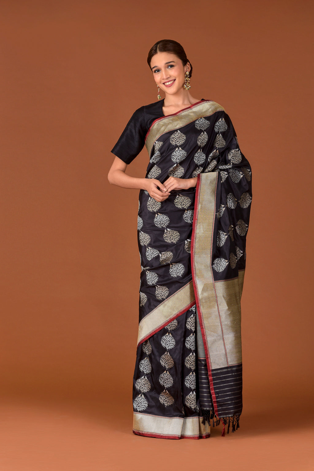 Banaras Katan Silk Saree – Midnight Black | All-Over Bird on Tree Butti in Silver Resham | Antique Gold Zari Border & Pallu | Handwoven Banarasi Festive Saree