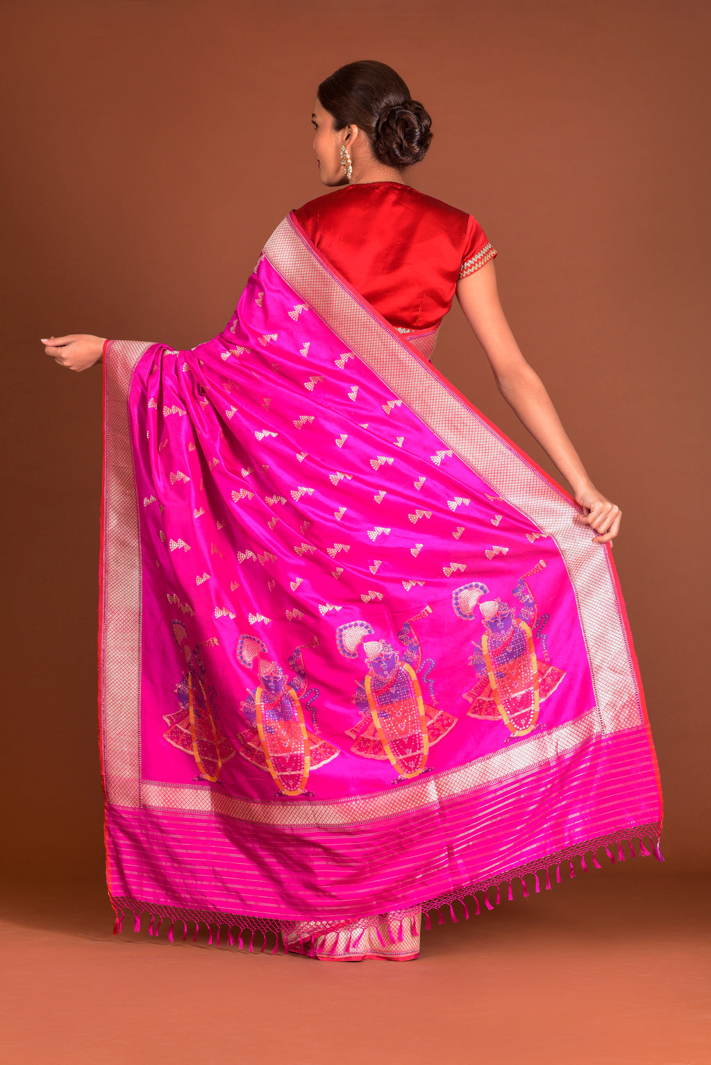 Banaras Katan Silk Saree – Rani Pink | Shrinathji Figural Pallu in Multicolour Resham | All-Over Chevron Tree Butti | Handwoven Banarasi Festive Saree