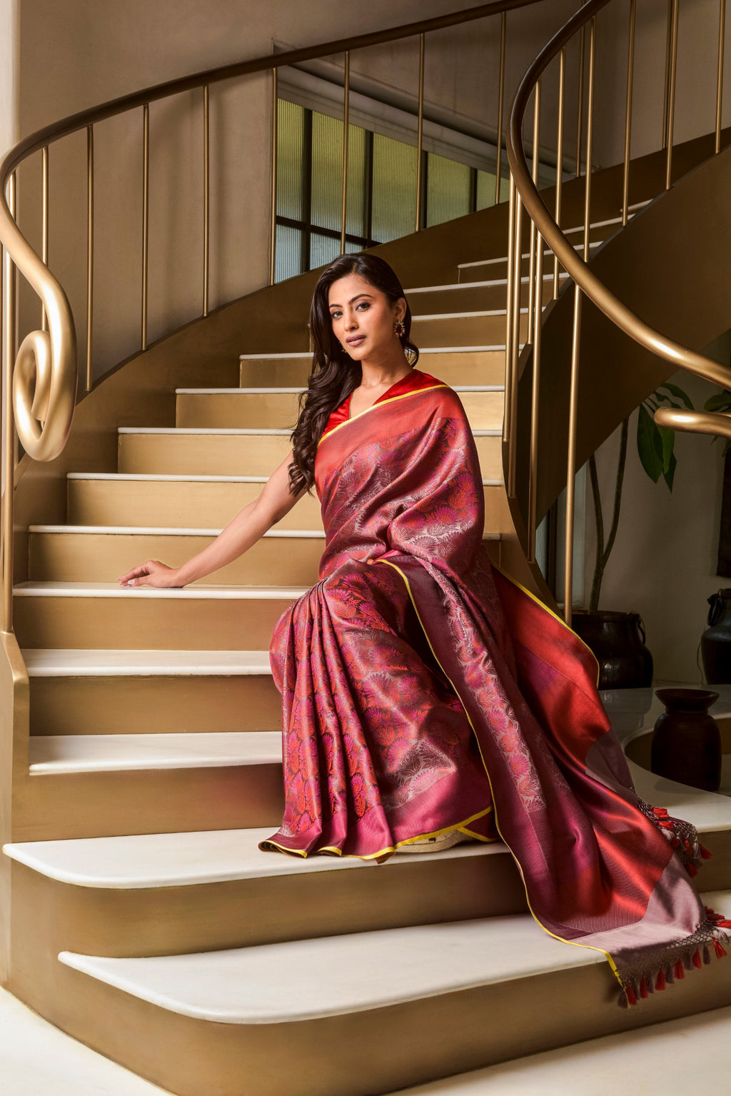 Banaras Satin Silk Saree – Wine Mauve | All-Over Lotus & Chrysanthemum Jaal in Multicolour Resham | Handwoven Banarasi Festive Saree