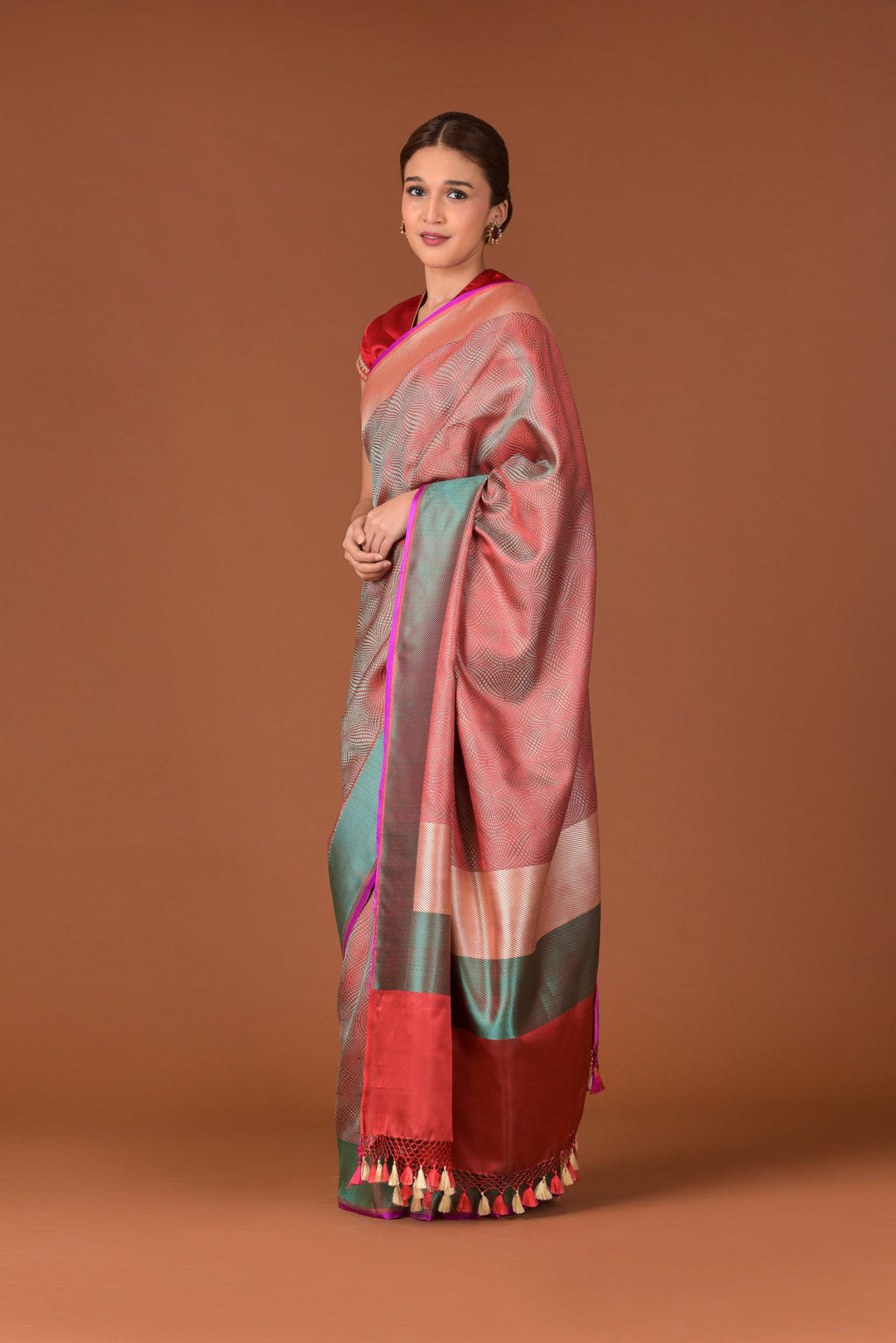 Banaras Satin Silk Saree – Rose & Teal | All-Over Geometric Fan Weave Jaal | Colour-Block Pallu | Handwoven Banarasi Contemporary Saree