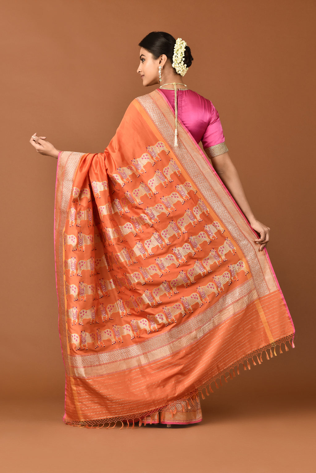 Taapsee Pannu  in our Banarasi Silk Nandi....