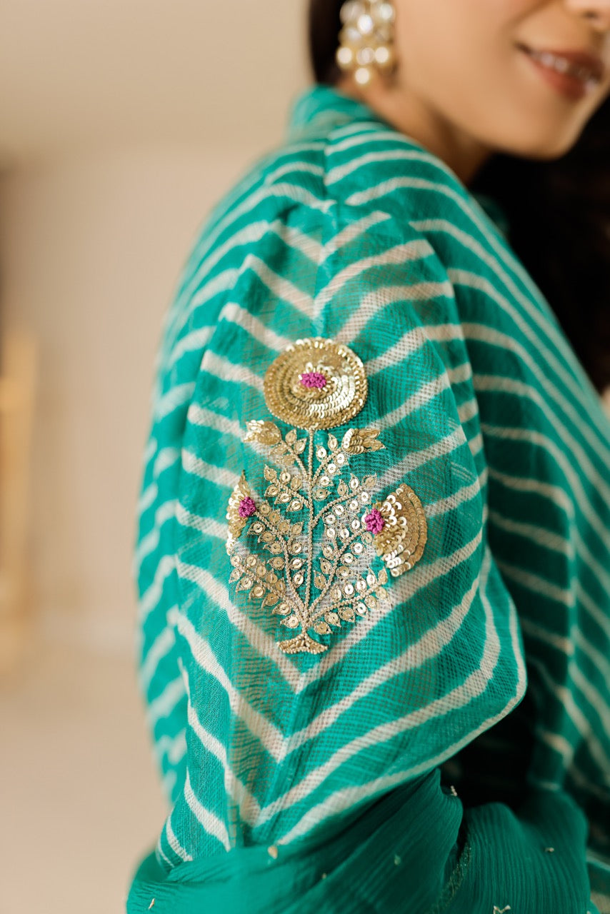 Kota Silk Leheriya Co-Ord Set with Scarf – Emerald Green