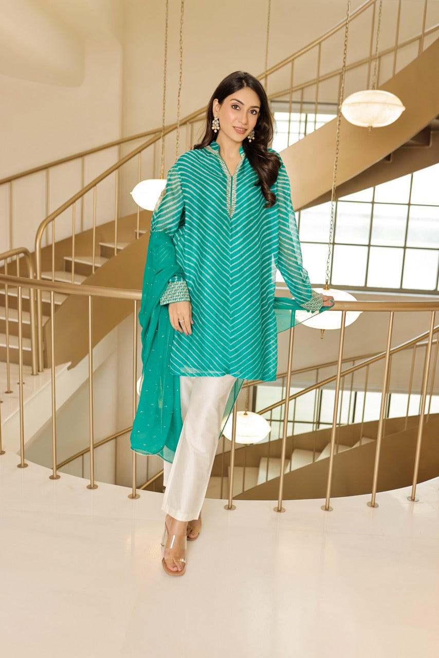 Kota Silk Leheriya Co-Ord Set with Scarf – Emerald Green