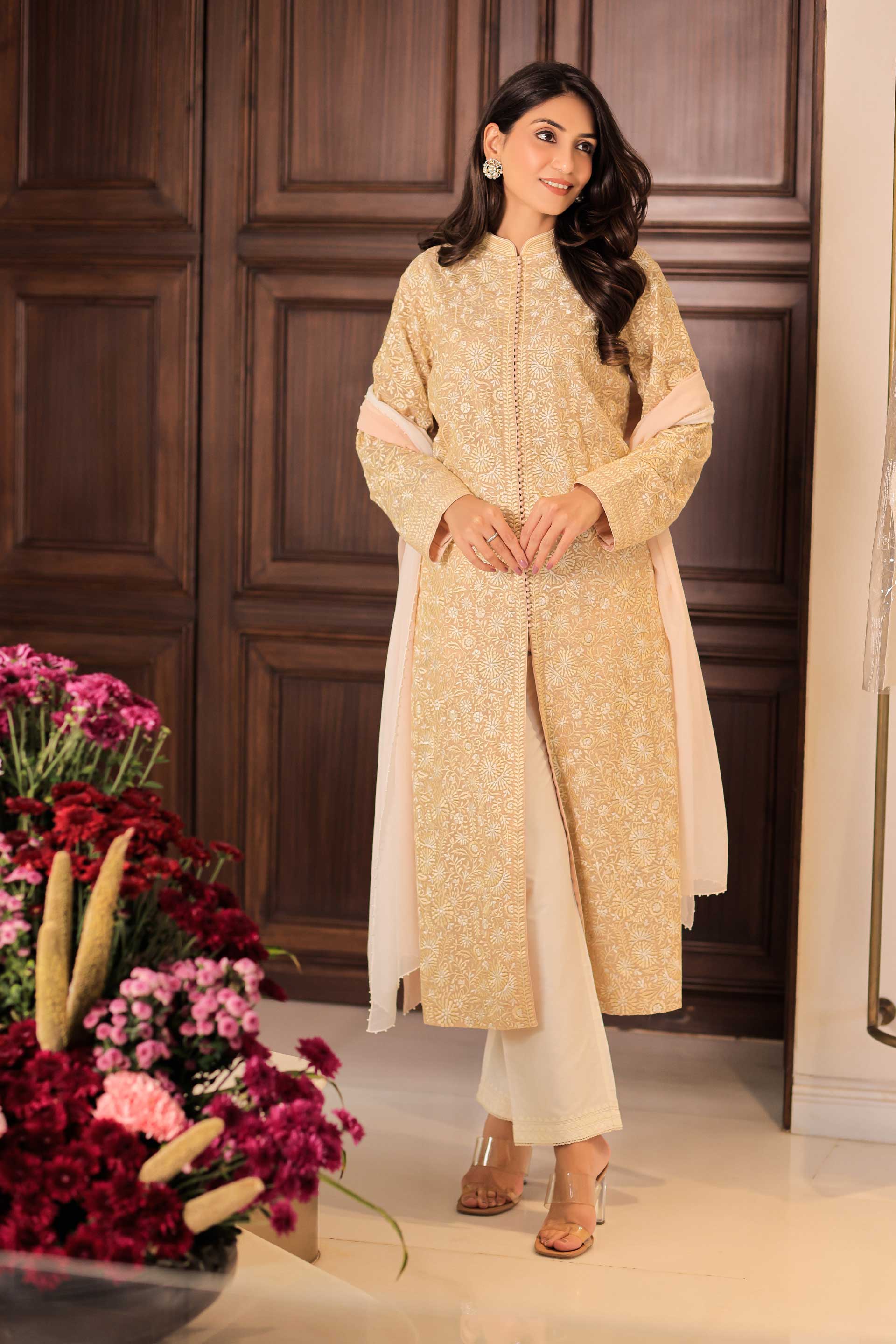 Chanderi Tunic With Flower Blossom Resham Jaal Embroidery With Palazzo and Dupatta (3 Pcs Set) Outfits