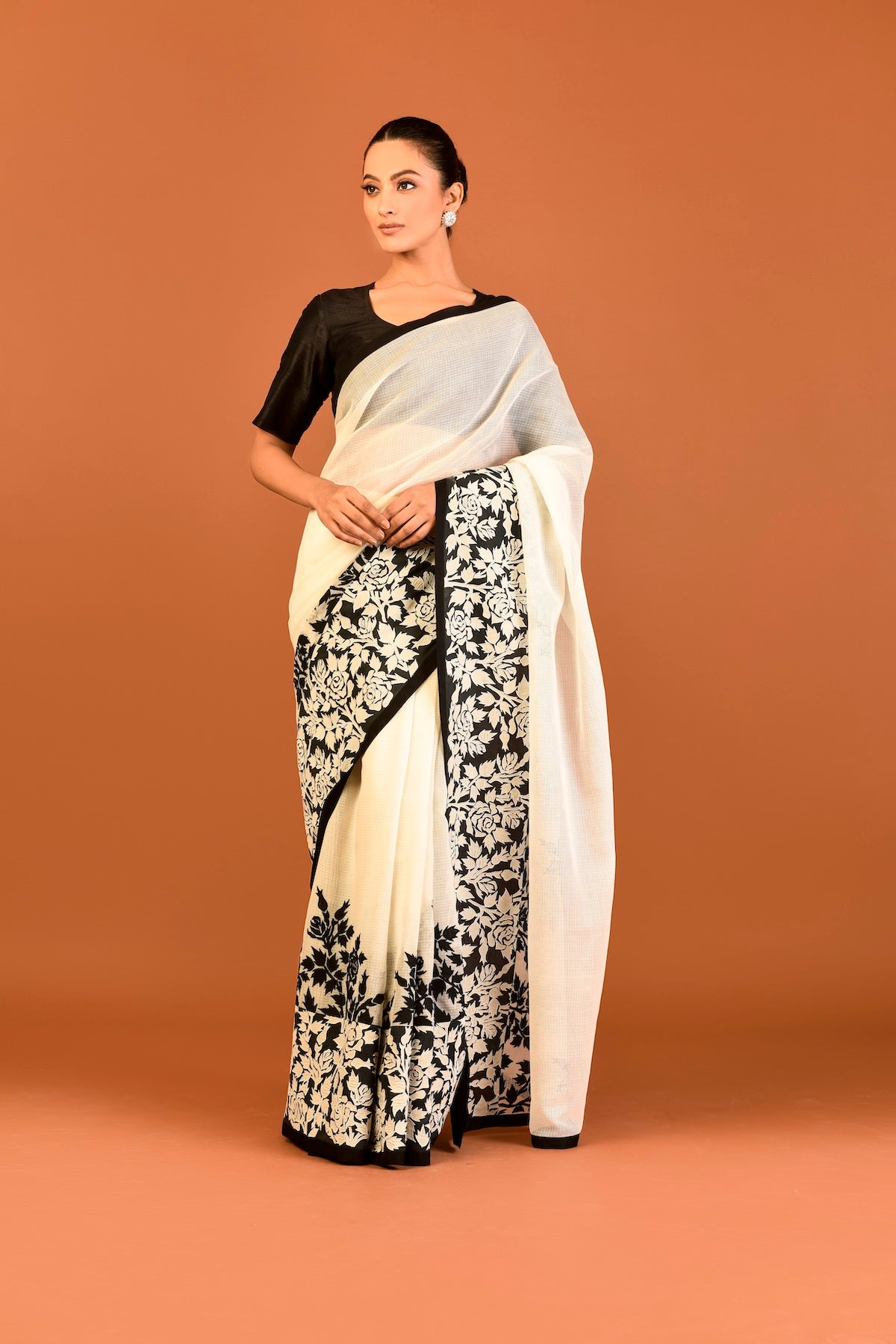 Kota Silk Rose Jaal Appliqué Saree – White