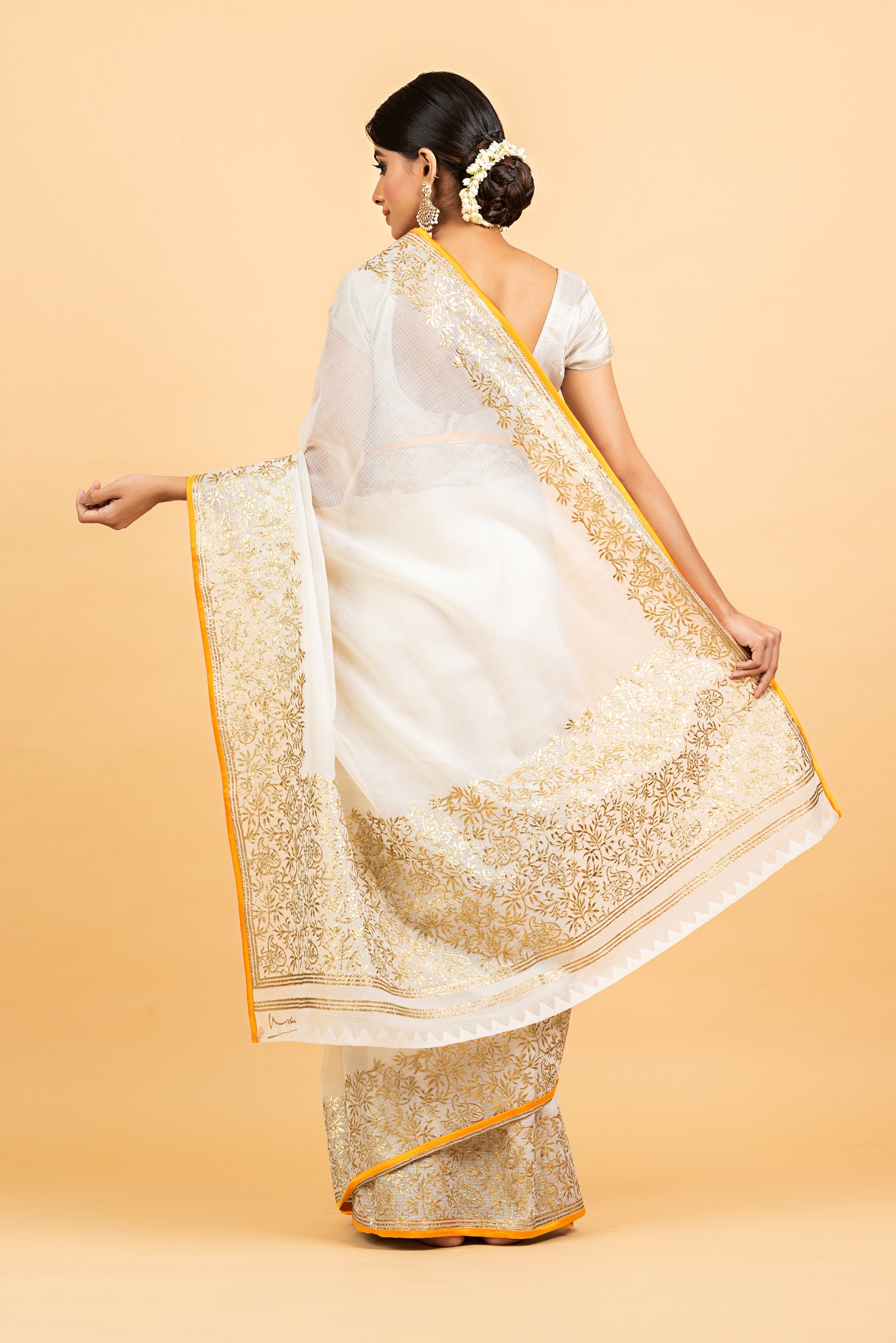 Kota Gold Foil Print With Dori Embroidery Leaf Jaal Saree - Off White