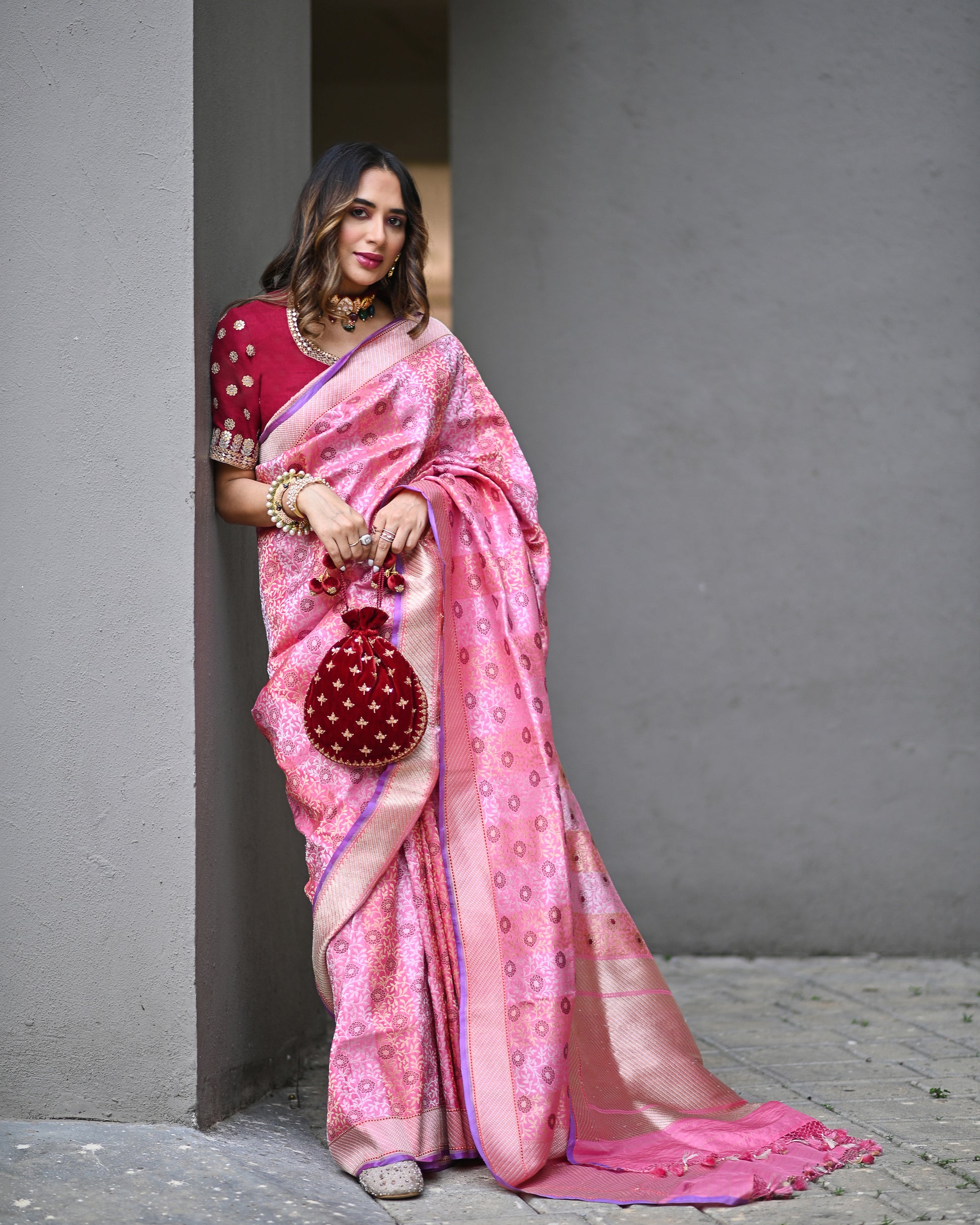Banarasi Katan Silk Mountain Blossom Pink Saree