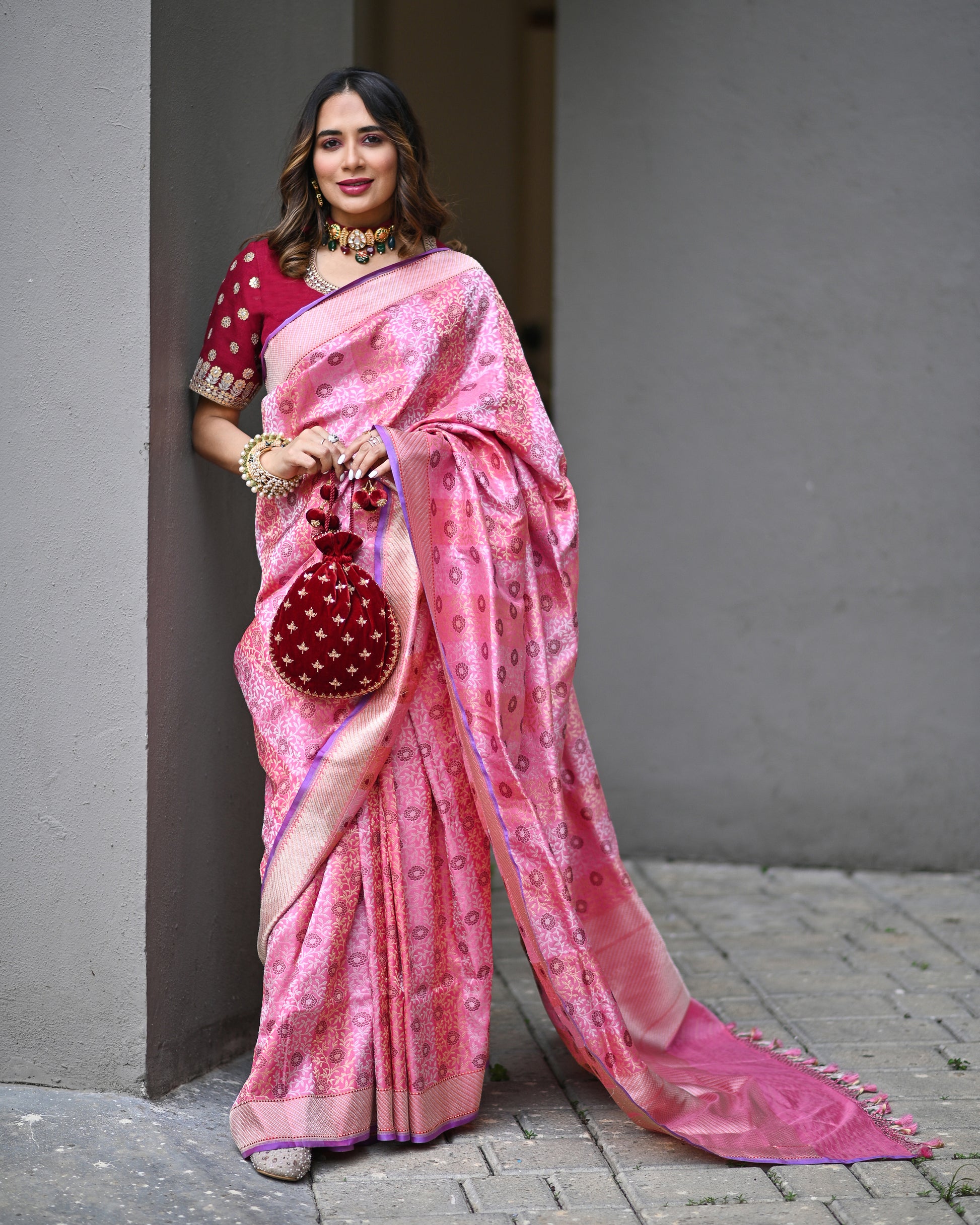 Banarasi Katan Silk Mountain Blossom Pink Saree
