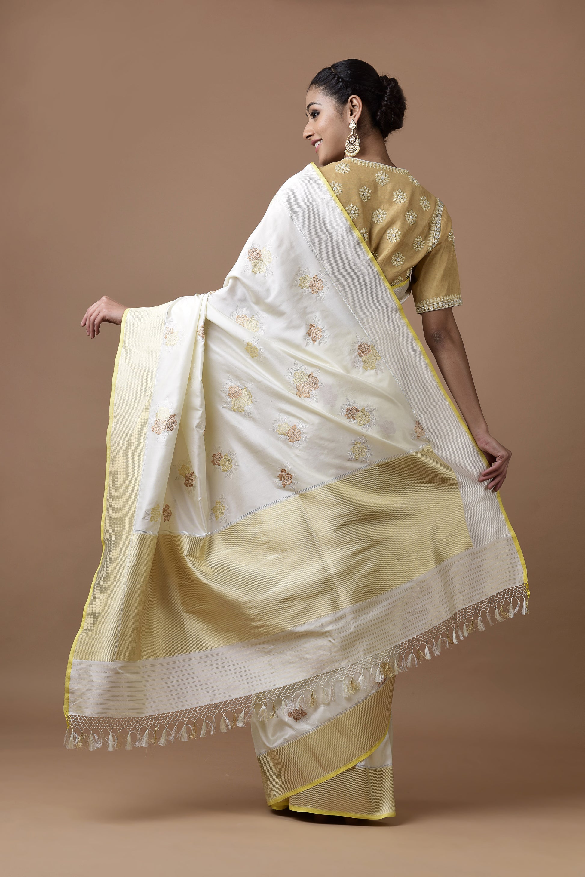 Banarasi Katan Silk Silver and Gold Cluster Roses Ivory Saree