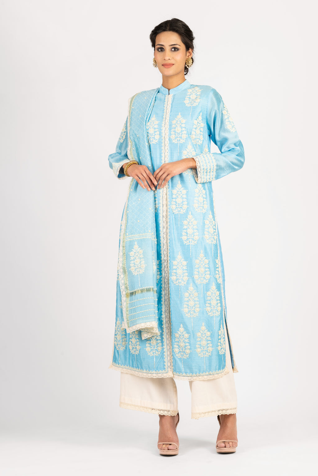 Woven Chanderi Khadi Print with Dori Embroidery & Lace and Pearl Highlighting