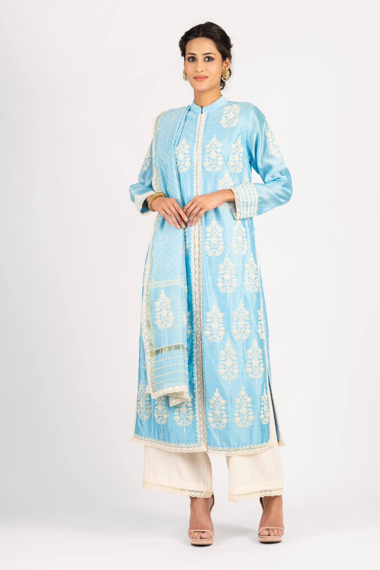 Woven Chanderi Khadi Print with Dori Embroidery & Lace and Pearl Highlighting