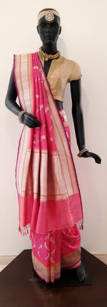 Load image into Gallery viewer, Banarasi Silk Parrot Jaal Saree
